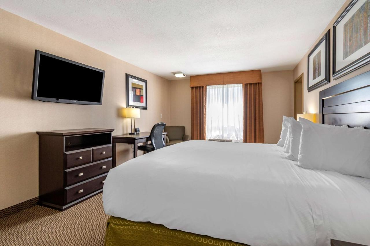 Best Western Bonnyville Inn & Suites Ngoại thất bức ảnh