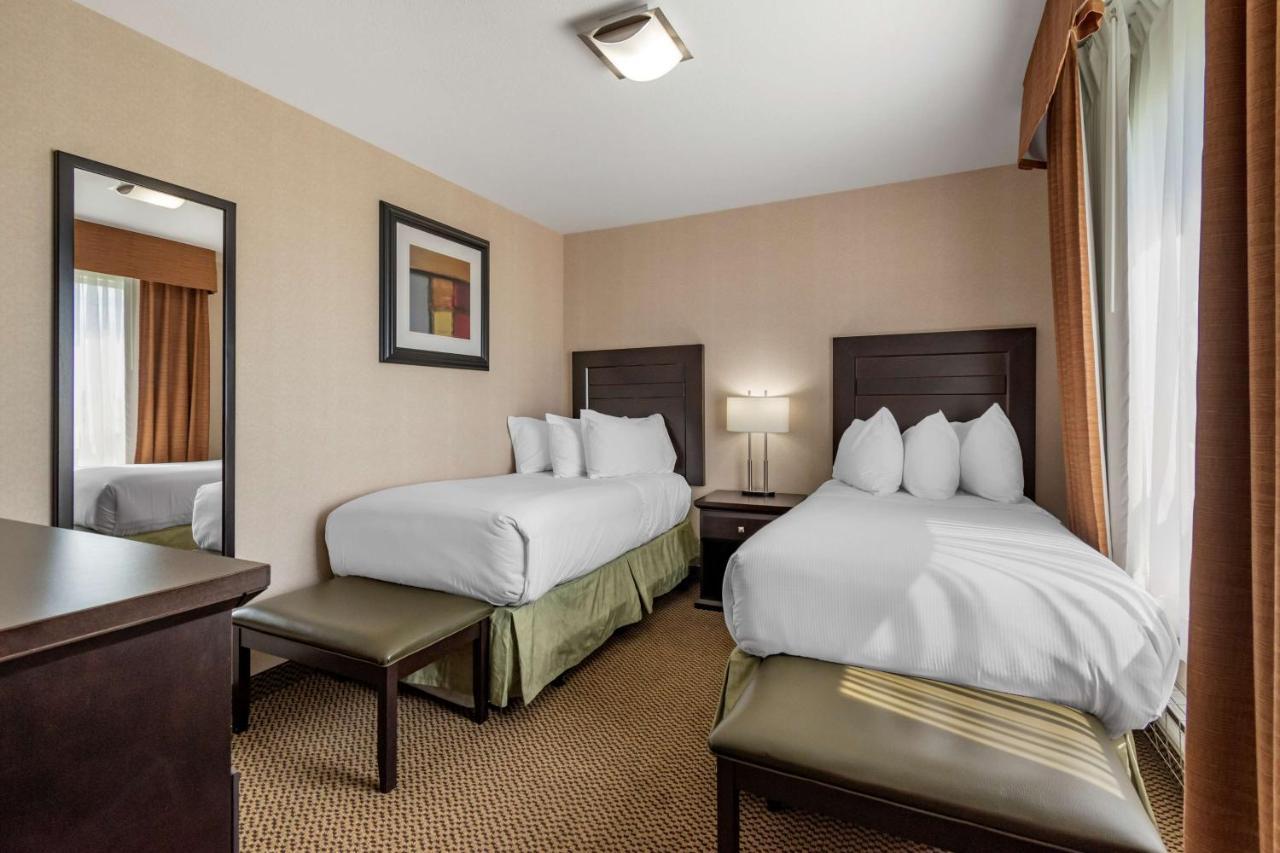 Best Western Bonnyville Inn & Suites Ngoại thất bức ảnh