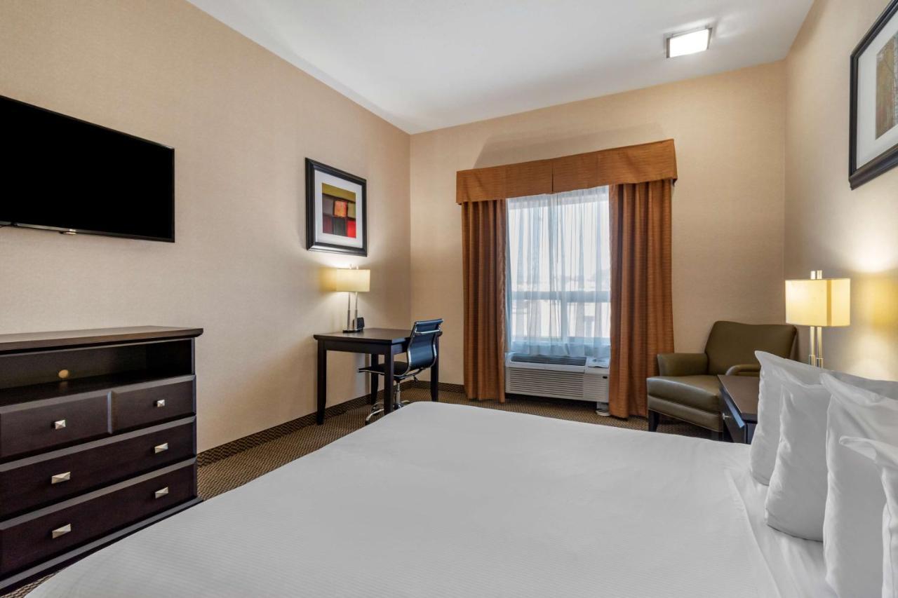 Best Western Bonnyville Inn & Suites Ngoại thất bức ảnh